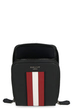 Load image into Gallery viewer, Brantlee leather crossbody bag
