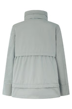 Load image into Gallery viewer, Light jacket made of polyester and polyamide
