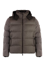 Load image into Gallery viewer, Casciano short down jacket
