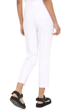 Load image into Gallery viewer, Crêpe trousers

