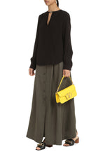 Load image into Gallery viewer, Logo detail crêpe blouse
