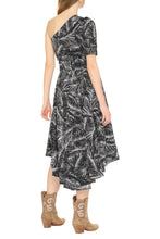 Load image into Gallery viewer, Printed one-shoulder dress
