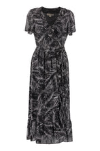 Load image into Gallery viewer, Printed georgette dress
