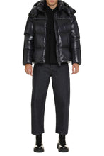 Load image into Gallery viewer, Pondordo hooded down jacket
