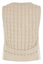Load image into Gallery viewer, Gilet Calibri in linen with braids

