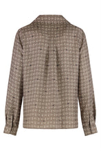 Load image into Gallery viewer, Silk printed shirt
