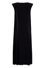 Load image into Gallery viewer, Long dress with V-neck
