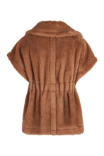 Load image into Gallery viewer, Newabavo vegan fur jacket
