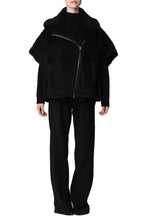 Load image into Gallery viewer, Newmanto vegan fur jacket
