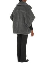 Load image into Gallery viewer, Newmanto vegan fur jacket
