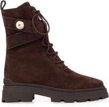 Load image into Gallery viewer, Noemi Boots 45 In Suede
