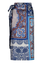 Load image into Gallery viewer, Nuevo printed silk skirt
