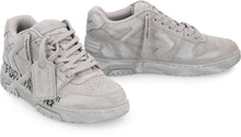 Load image into Gallery viewer, Sneakers low-top Out of Office in suede
