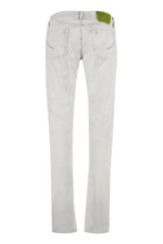 Load image into Gallery viewer, Orvieto slim fit jeans
