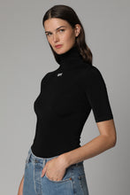 Load image into Gallery viewer, Viscose top
