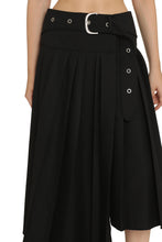 Load image into Gallery viewer, Pleated asymmetrical skirt
