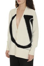 Load image into Gallery viewer, Wool cardigan
