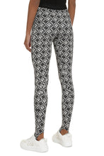Load image into Gallery viewer, Technical fabric leggings
