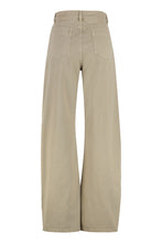 Load image into Gallery viewer, Waisted curved jeans

