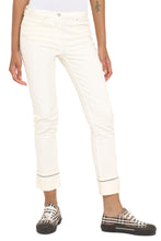 Load image into Gallery viewer, Turn-up cropped jeans
