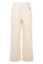 Load image into Gallery viewer, Trousers with a wide fit
