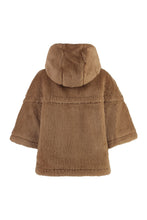 Load image into Gallery viewer, Petalo vegan fur jacket
