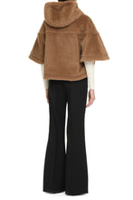 Load image into Gallery viewer, Petalo vegan fur jacket
