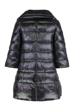 Load image into Gallery viewer, Cleofe down jacket in nylon
