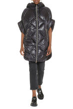 Load image into Gallery viewer, Hooded padded cape coat
