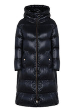 Load image into Gallery viewer, Parka in Ultralight Nylon
