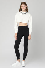 Load image into Gallery viewer, Long sleeve crop top
