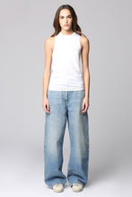 Load image into Gallery viewer, Wide-leg jeans

