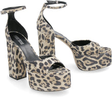 Load image into Gallery viewer, Tatiana suede sandals
