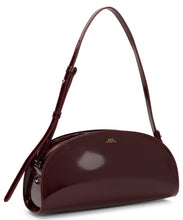 Load image into Gallery viewer, Shoulder bag in leather
