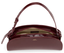 Load image into Gallery viewer, Shoulder bag in leather
