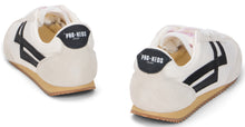 Load image into Gallery viewer, Low sneakers Racer 77
