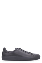 Load image into Gallery viewer, Leather low-top sneakers
