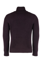 Load image into Gallery viewer, Wool turtleneck sweater
