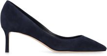 Load image into Gallery viewer, Pointed décolleté Romy 60 in suede
