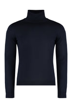 Load image into Gallery viewer, Turtleneck wool pullover
