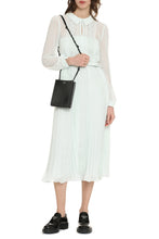 Load image into Gallery viewer, Chiffon dress
