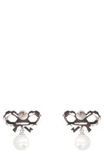 Load image into Gallery viewer, Pearls earrings
