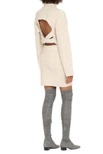 Load image into Gallery viewer, Cable long sleeve crew-neck sweater
