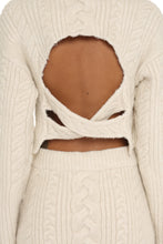 Load image into Gallery viewer, Cable long sleeve crew-neck sweater

