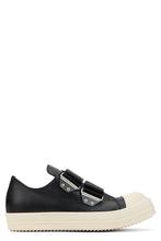 Load image into Gallery viewer, Leather sneakers with straps
