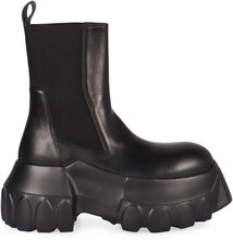 Load image into Gallery viewer, Leather Chelsea boots
