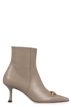 Load image into Gallery viewer, Ryker Leather ankle boots
