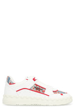 Load image into Gallery viewer, Freedots Low-top sneakers
