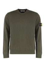 Load image into Gallery viewer, Wool crew neck sweater
