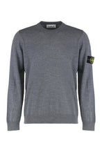 Load image into Gallery viewer, Wool crew neck sweater
